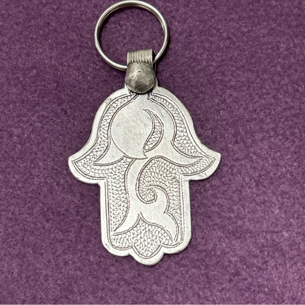 Hamsa Khamsa Key Ring Hand of Fatima Keyring Amulet Gift khomsah Etched Silver